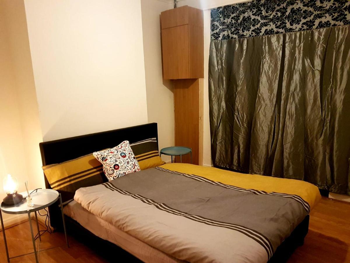 伊尔福德Budget House In Gants Hill住宿加早餐旅馆 外观 照片