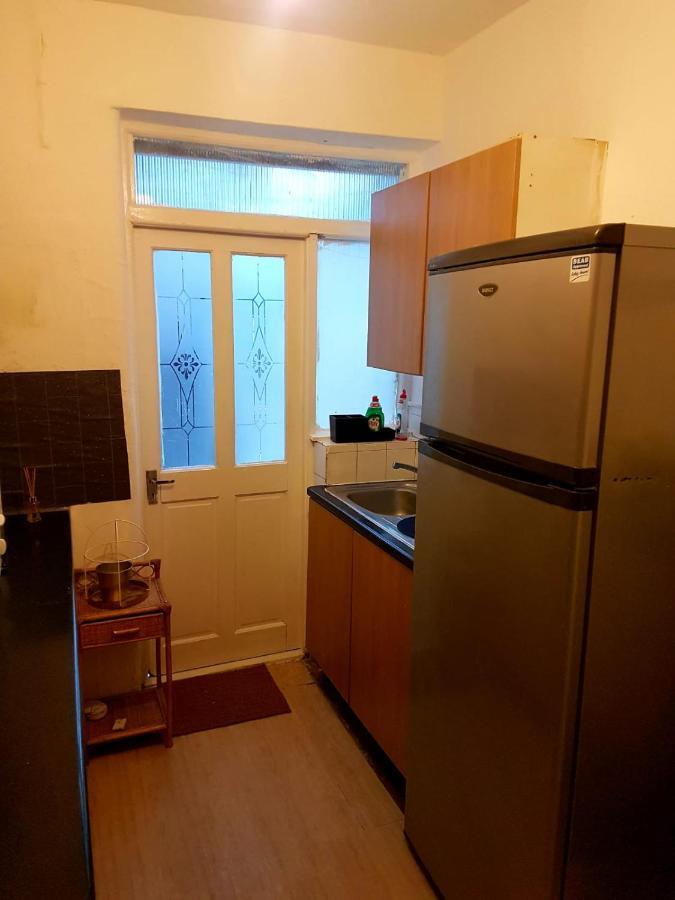 伊尔福德Budget House In Gants Hill住宿加早餐旅馆 外观 照片
